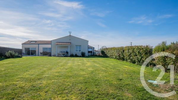 Maison à vendre  7 pièces - 177 m2 SAUJON - 17