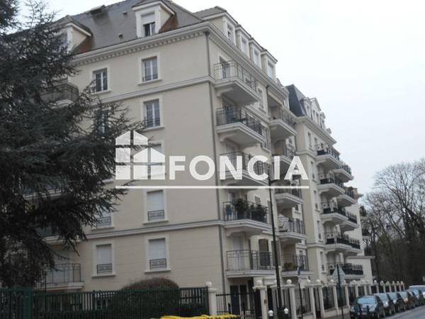 Location Appartement 2 pièces 42.2 m² - 36 AVENUE LEON BLUM Le Plessis Robinson 92350