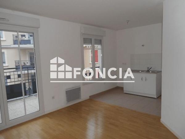 Location Appartement 2 pièces 42.2 m² - 36 AVENUE LEON BLUM Le Plessis Robinson 92350