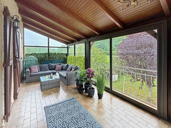 Belle maison de 250m² avec piscine dans environnement privilégié