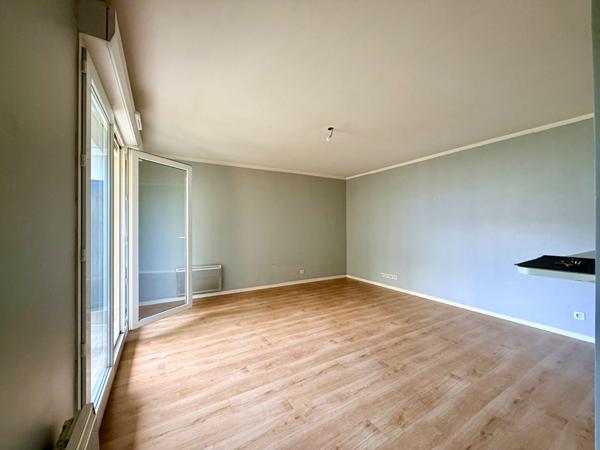 Appartement Combs La Ville 2 pièces 48m²