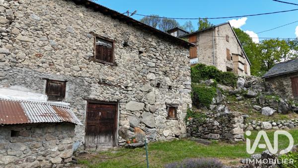 Maison à vendre 4 pièces 160 m² Ax-les-Thermes