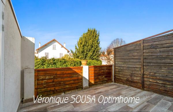 Appartement 5 pièces avec terrasse et box, à 7 min du RER SAINT GERMAIN EN LAYE