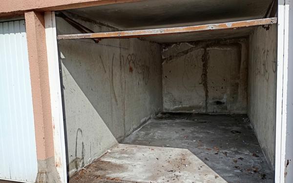 Stationnement à louer    15 m2 Torcy