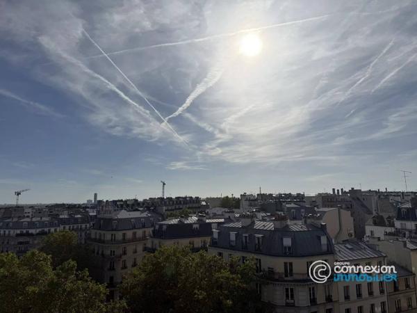 STUDETTE AVEC BALCON ET VUE PANORAMIQUE