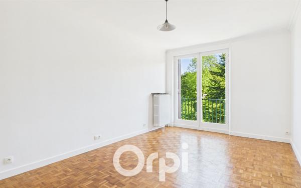 Appartement à louer    4 pièces • 106,18 m2 Sèvres