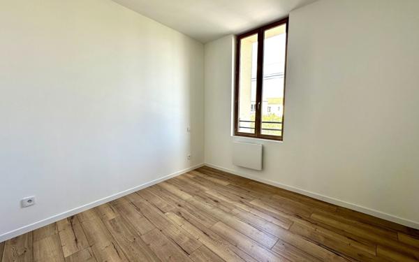 Maison à vendre    14 pièces •  Sallèles-d'Aude