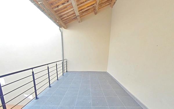 Maison à vendre    14 pièces •  Sallèles-d'Aude