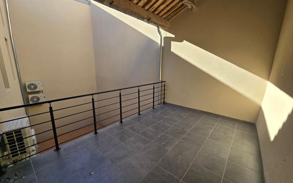 Maison à vendre    14 pièces •  Sallèles-d'Aude