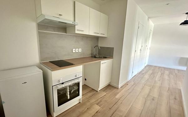 Maison à vendre    14 pièces •  Sallèles-d'Aude