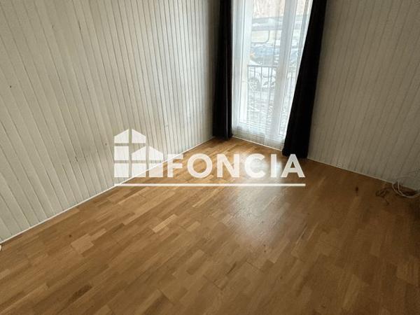 Location Appartement 3 pièces 65.67 m² - 22 RUE DES MEZEREAUX Melun 77000