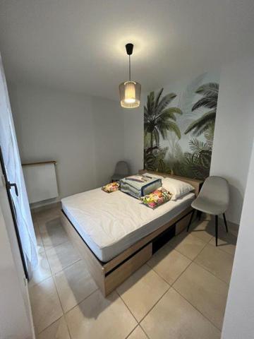 LOCATION T1BIS MEUBLE RODEZ SANS FRAIS D'AGENCE