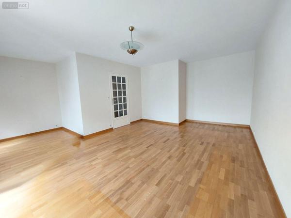 Appartement à vendre à Rennes en Ille-et-Vilaine (35000), ref : 35009/CM-213   
Centre Ville