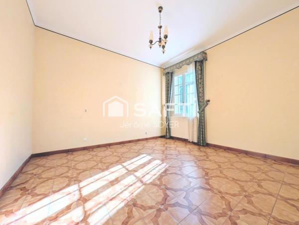 MAISON DE 125 M², 4 CHAMBRES AVEC GARAGE ET JARDIN