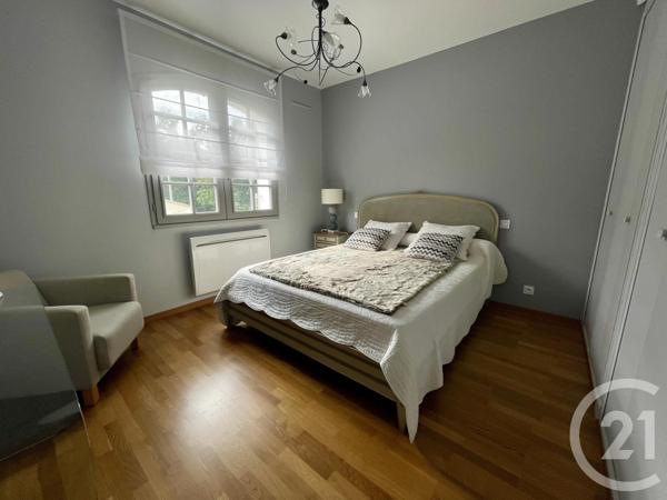 Maison à vendre  8 pièces - 220 m2 HOURTIN - 33