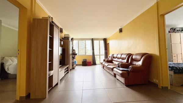Vente                                                      Appartement
                        
                     4 pièces                      73 m2                     à Lagny-sur-Marne