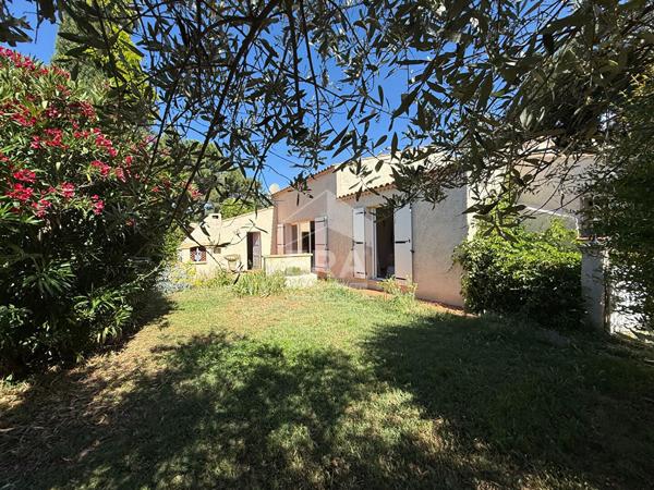 A VENDRE 83910 POURRIERES MAISON TYPE 4 DE 110 M² SUR 1200 M² DE JARDIN PISCINE GARAGE