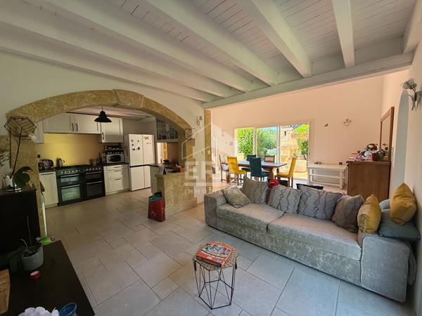 A VENDRE 83910 POURRIERES MAISON TYPE 4 DE 110 M² SUR 1200 M² DE JARDIN PISCINE GARAGE