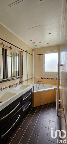 Maison à vendre 6 pièces 136 m² La Roche-sur-Yon