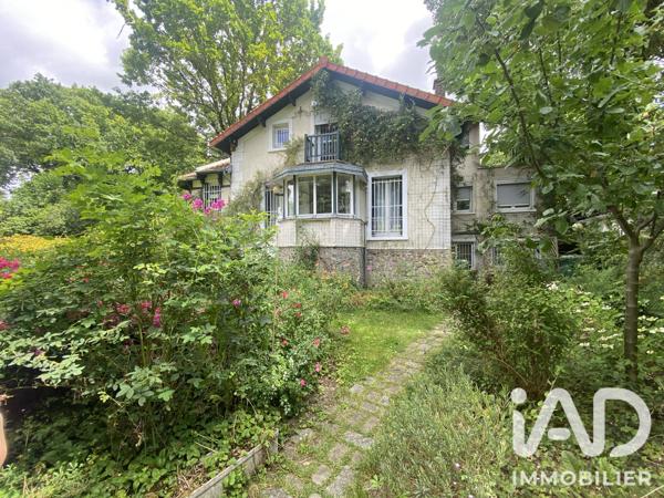 Maison à vendre 11 pièces 203,57 m² Neuilly-Plaisance
