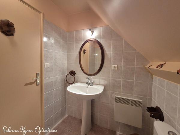 HERBIGNAC Centre, charmante maison contemporaine de 133m2 sur une parcelle de 1458m2