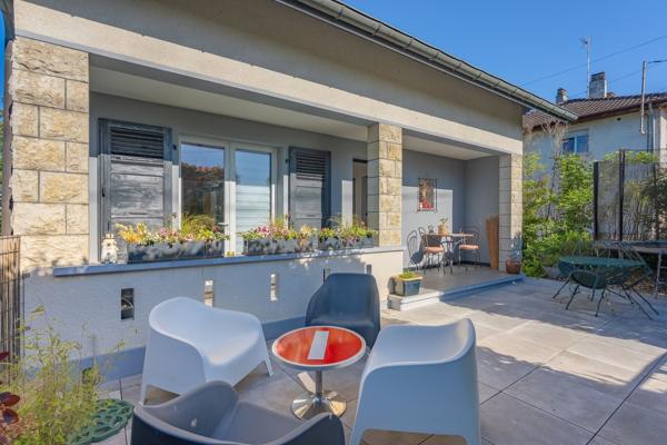 Vente Maison de luxe Divonne-les-Bains 5 Pièces 158 m²