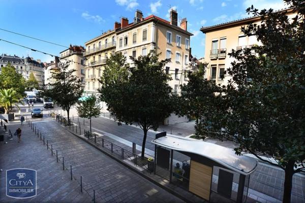 Appartement à louer 1 pièce 25.24m² Grenoble (38000)