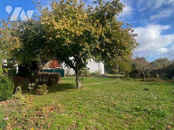 Au c?ur de Chateaubriant (44) 
Située dans un secteur résidentiel, cette maison allie confort ...