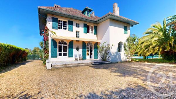Maison à vendre  9 pièces - 263,33 m2 ANGLET - 64