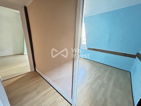 Local commercial + logement indépendant – cœur de Joigny, bâtiment historique