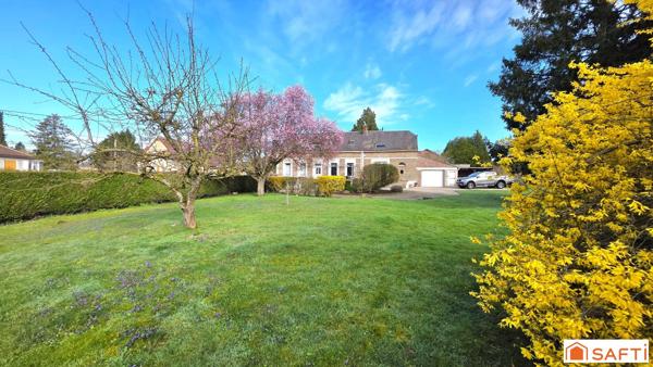 Superbe longère T6 de 163m², habitable de plain pied, sur un parc de 1884m²