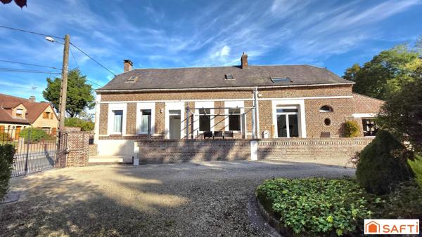 Superbe longère T6 de 163m², habitable de plain pied, sur un parc de 1884m²