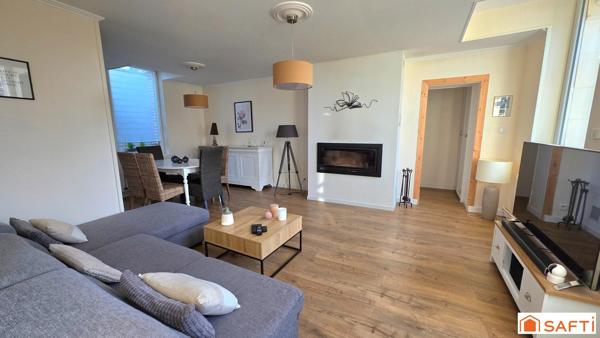 Superbe longère T6 de 163m², habitable de plain pied, sur un parc de 1884m²