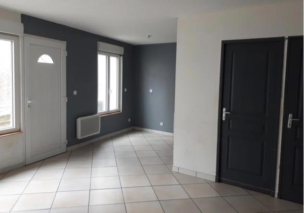 Immeuble de rapport 3 appartements à BOHAIN EN VERMANDOIS 02110