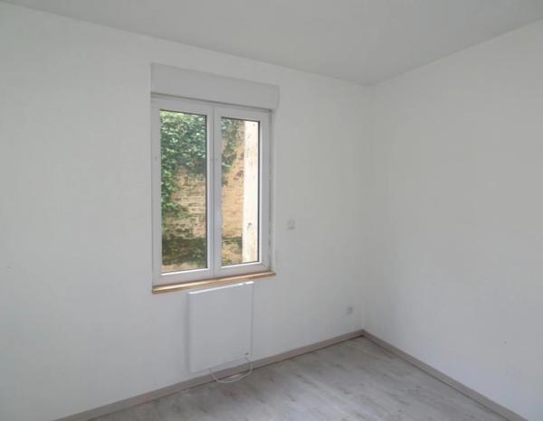 Immeuble de rapport 3 appartements à BOHAIN EN VERMANDOIS 02110