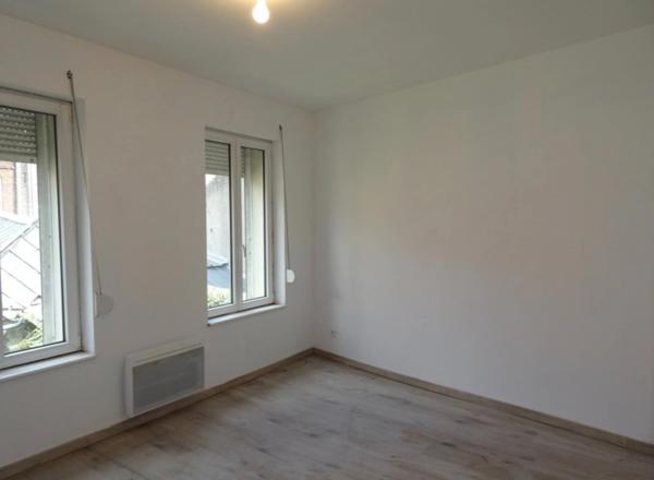 Immeuble de rapport 3 appartements à BOHAIN EN VERMANDOIS 02110