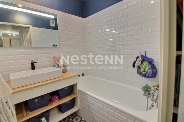 Appartement Lyon 8, duplex familial, 4 pièces avec balcon, garages