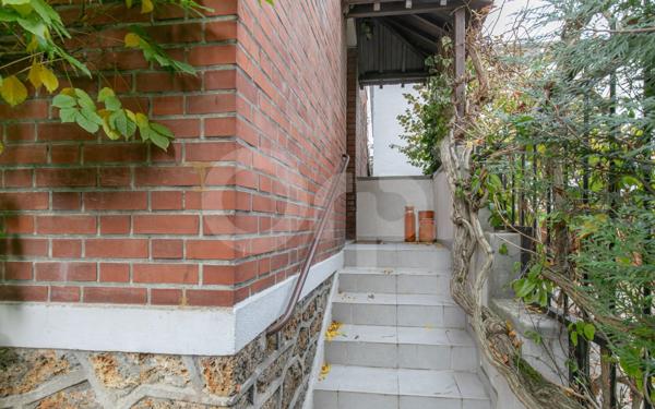 Maison à vendre    4 pièces • 72,50 m2 Le Raincy
