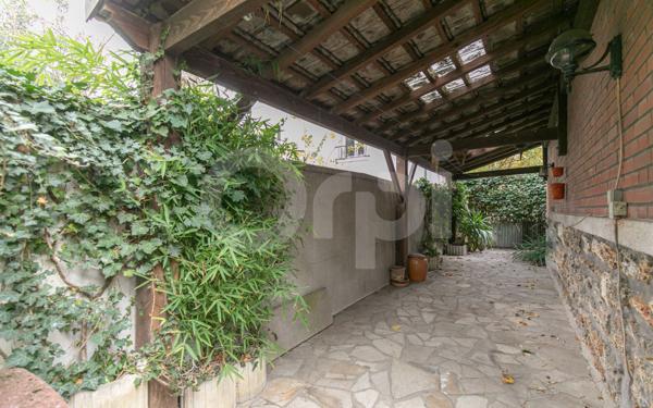 Maison à vendre    4 pièces • 72,50 m2 Le Raincy