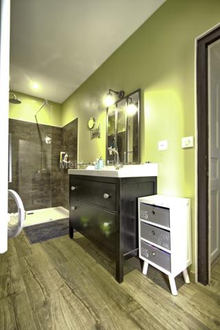 Grand appartement neuf avec balcon pour investir 137000 € à Sampans