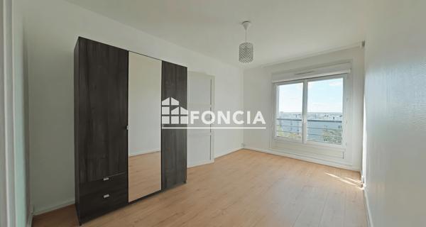 Location Appartement 2 pièces 42.5 m² - Aulnay-sous-bois 93600