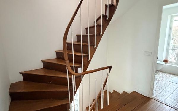 Maison à vendre    7 pièces • 143,42 m2 Champigny-sur-Marne