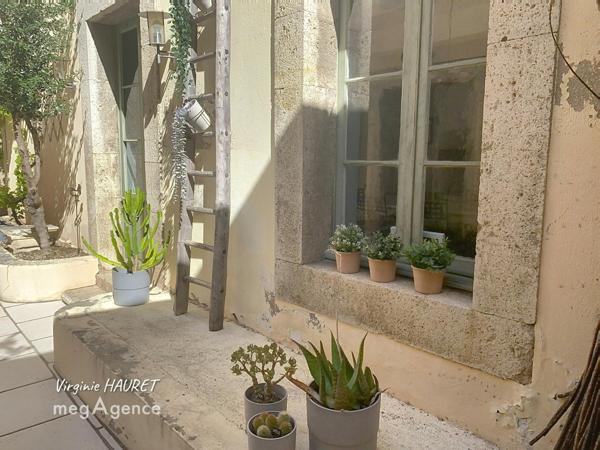 Maison à LEZIGNAN-CORBIERES, 11200 - 10 pièces 270m²