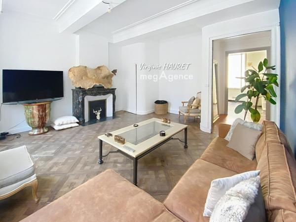 Maison à LEZIGNAN-CORBIERES, 11200 - 10 pièces 270m²