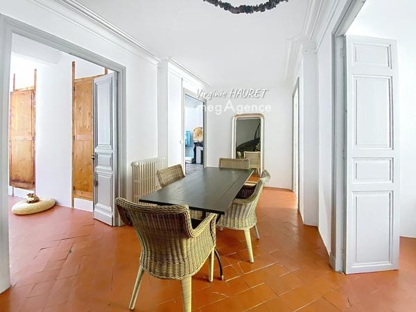 Maison à LEZIGNAN-CORBIERES, 11200 - 10 pièces 270m²