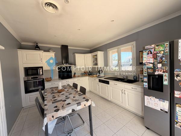 Villa 4 pièce(s) 3 chambre(s) 110 m²