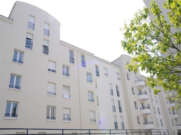 Appartement T1 NANTES Bon Port - 18.31 m2  400 Euros