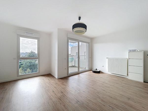 Appartement Saint Herblain, 1 Chambre, Balcon, Place de parking 40.36 m2