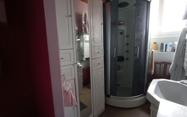 Maison à vendre    4 pièces •  Plumelec