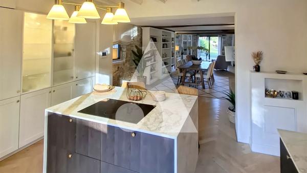 Demeure de Prestige 7 pièces 256.48 m2
